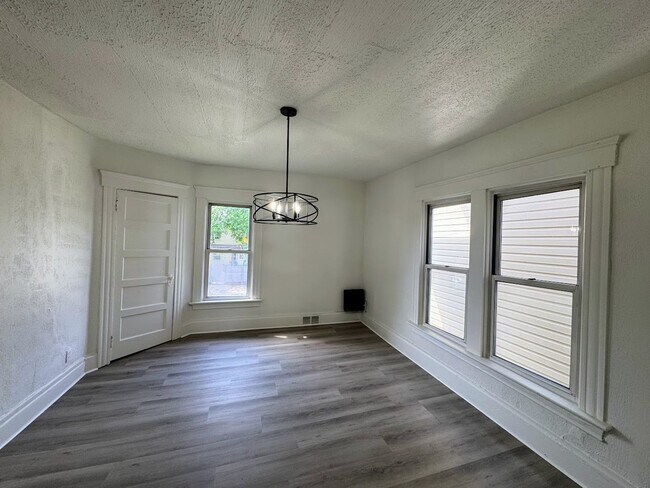 Foto del edificio - 111 Harrison Ave