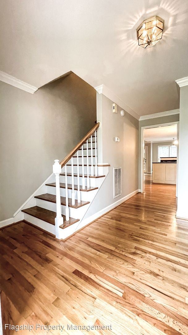 Building Photo - 3 br, 2.5 bath House - 4 Promontory Court