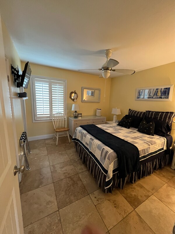 Foto del edificio - 5164 Beach Dr SE