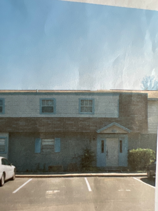 Building Photo - 3045 Aaron Burr Ave