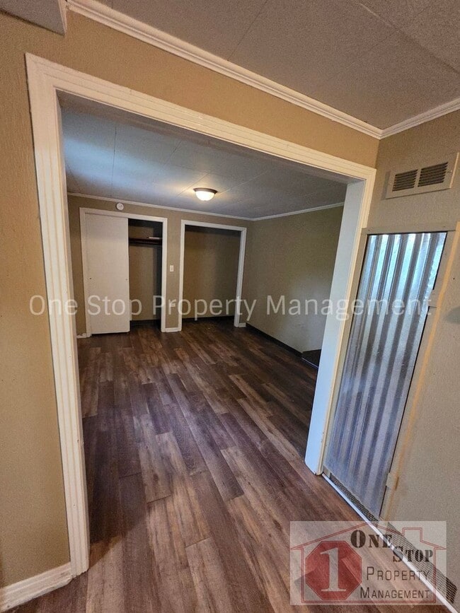 Foto del edificio - Gorgeous 1 Bedroom, 1 Bath in Independence!
