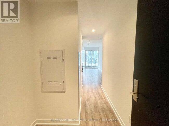 Building Photo - 20 Edward St