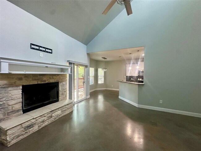 Building Photo - 210 Arbor Hill Way