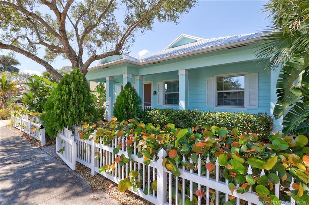 Foto principal - 424 SW Camden Ave