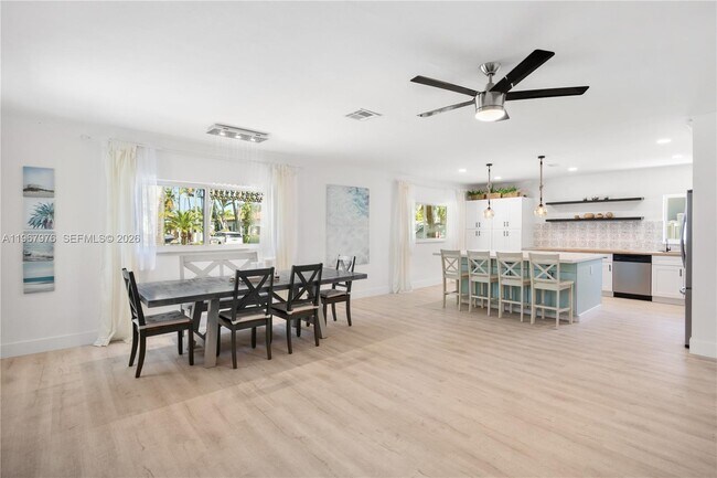 Foto del edificio - 1070 Tyler St