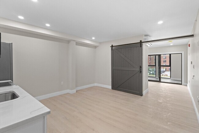 Foto del edificio - 153 Green St