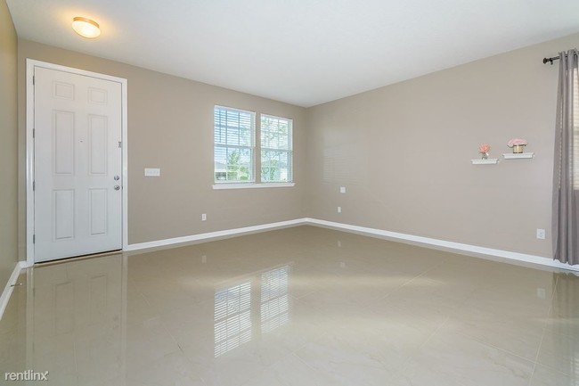 Building Photo - 7587 Cosmo Ct