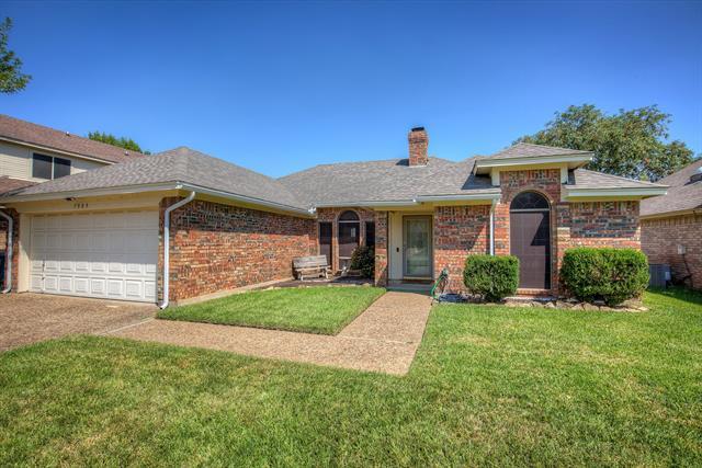 Foto del edificio - 7909 Tree Leaf Ln