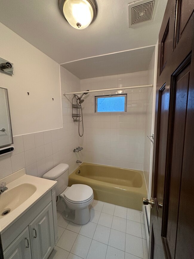 Foto del edificio - 42 Ridge Ct