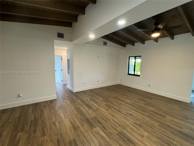 Building Photo - 8400 SW 46th St