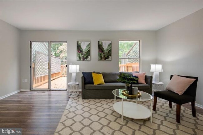 Liviing Room - 14423 Long Green Dr