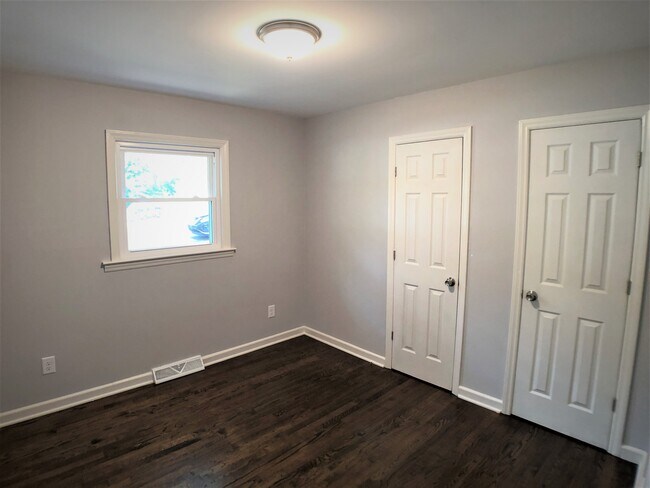 Foto del edificio - 317 Ellis St