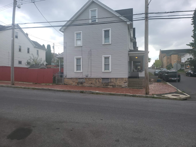 Primary Photo - 101 2nd Ave
