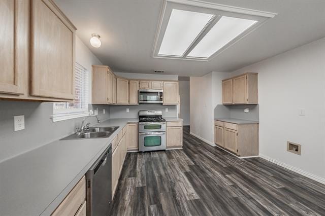 Building Photo - 1214 Hardisty Dr