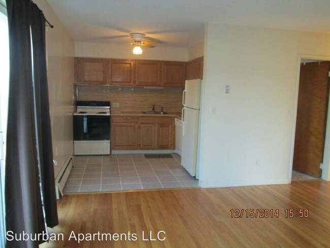 Building Photo - 372-372 Highland Ave