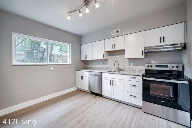 Foto del edificio - 2 br, 1 bath House - 212 South Avenue