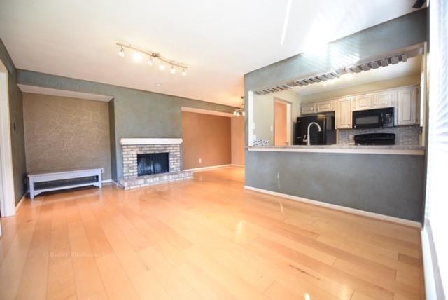 Foto del edificio - 4049 Herschel Ave