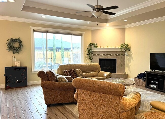 Building Photo - 358 Reddington Dr