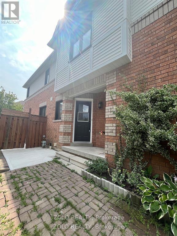 Building Photo - 1430 Forest St