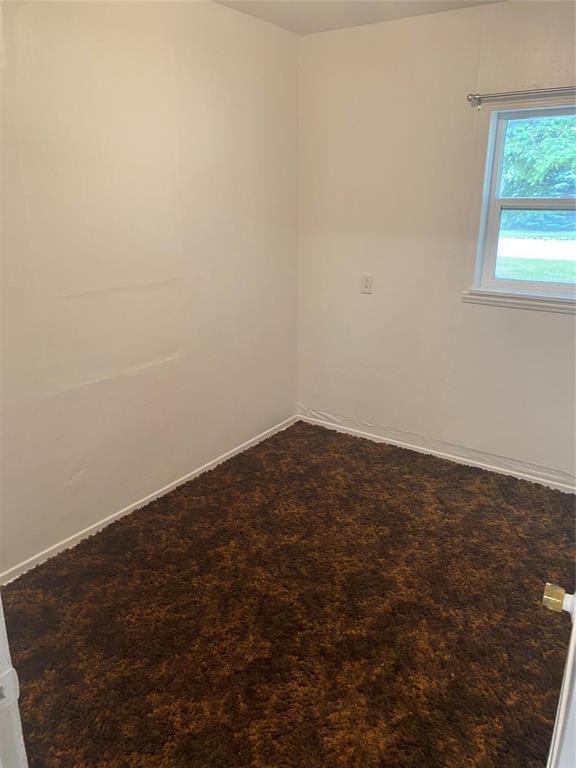 Building Photo - 140 6 St NW