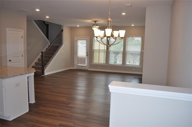 Building Photo - 1345 Endicott Ct