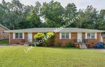 Building Photo - 3620-3622 Missionaire Ave