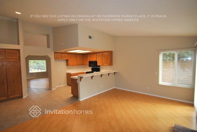 Building Photo - 744 Morita Dr