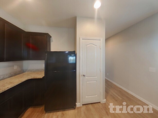 Foto del edificio - 19401 N Nocera Rd