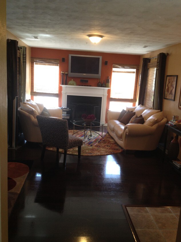 3127 Big Bend Dr, Chesapeake, VA 23321 Condo for Rent in Chesapeake