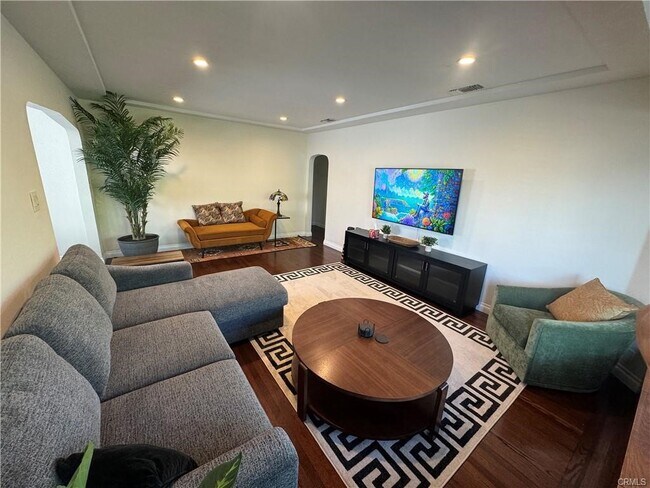 Foto del edificio - 12913 Whitewood Ave