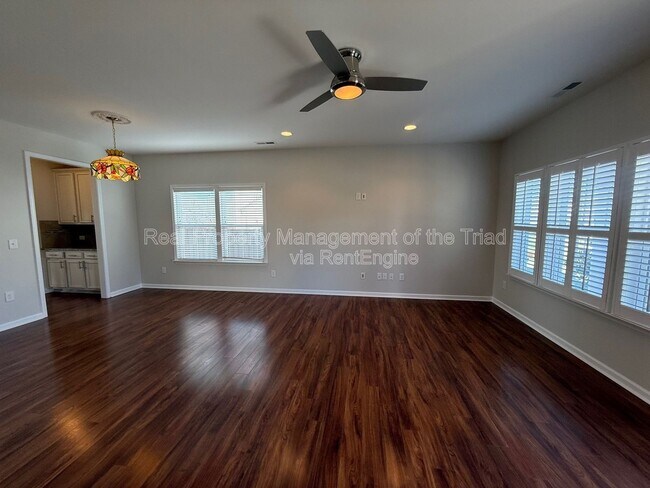 Foto del edificio - 5012 Shorthorn Way