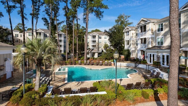 Foto del edificio - 3100 Ashley Town Center Dr