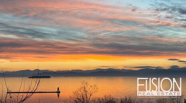 Foto del edificio - 11 Lakeview Terrace