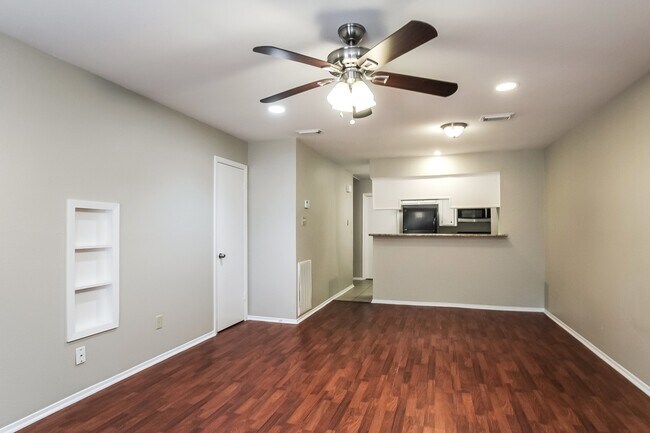 Foto del edificio - 9 W Bigelow Oak Ct