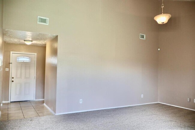 Foto del edificio - 14054 Bell Towne Dr