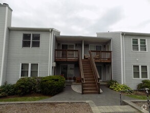 Building Photo - 34 Valley Dr