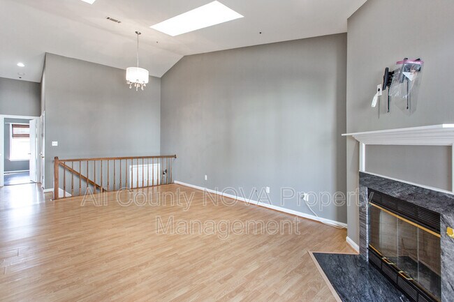 Building Photo - 7806 Spinnaker Rd