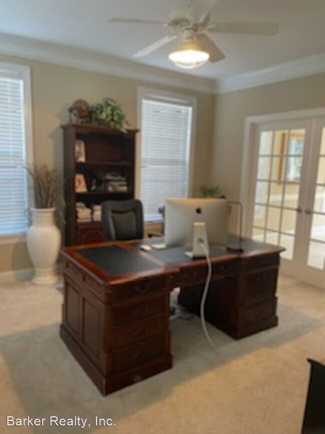 Foto del edificio - 4 br, 2.5 bath House - 101 Scotlow Way