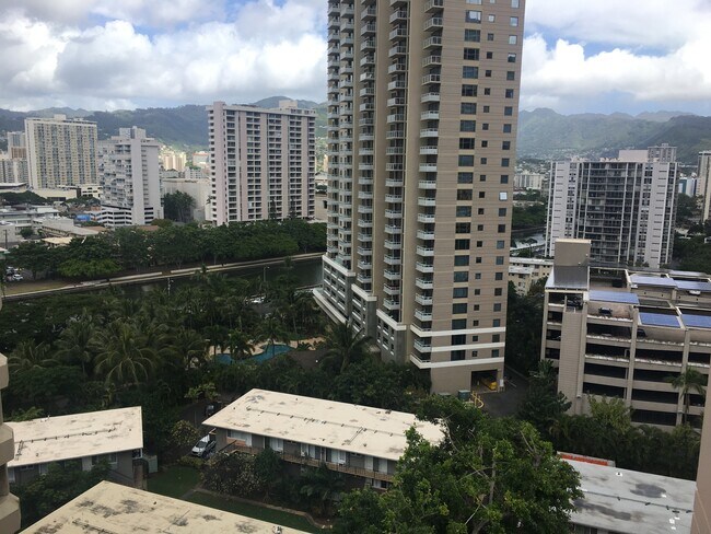 Foto del edificio - 1720 Ala Moana Blvd