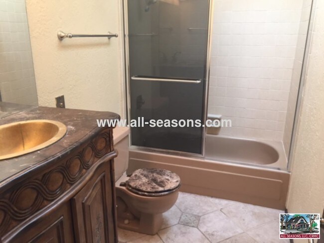 Foto del edificio - 1107 Brittany Cir