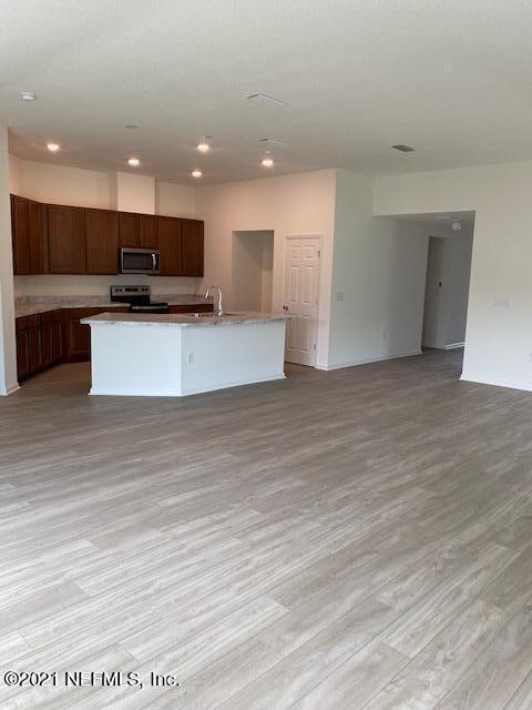 Building Photo - 10469 Collins Fld Cir