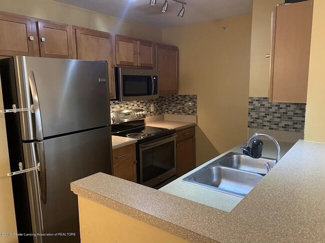 Building Photo - 12948 Townsend Dr