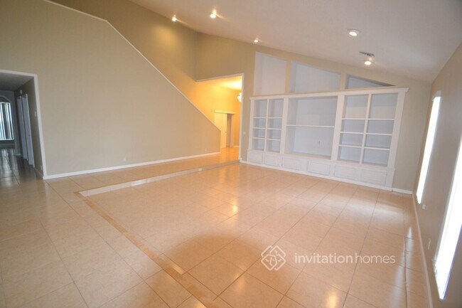 Foto del edificio - 12688 Buckland St