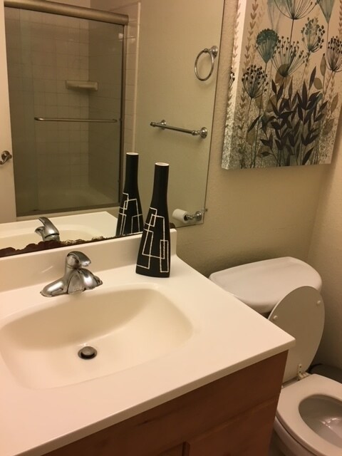 Bathroom - 538 Ironwood Ter