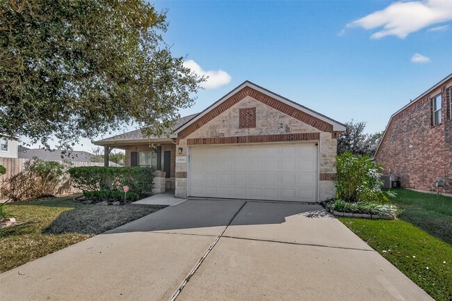 Foto del edificio - 13002 Trail Manor Dr