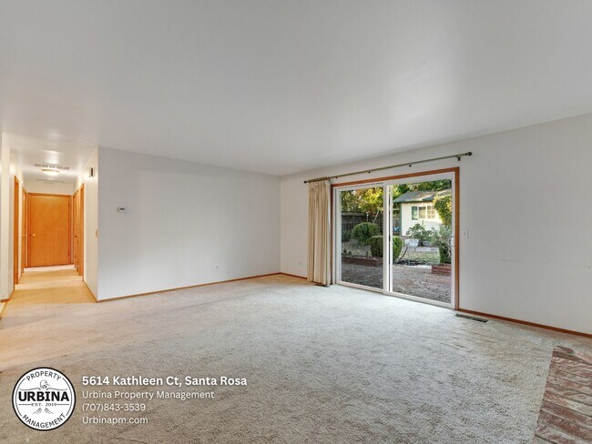 Foto del edificio - Your Dream Home Awaits: Lush Backyard and ...