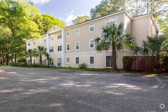 Building Photo - 6840 Blue Heron Blvd