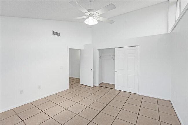 Building Photo - 9975 Boca Gardens Trail
