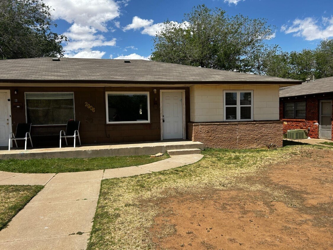 Primary Photo - 2906 43rd St