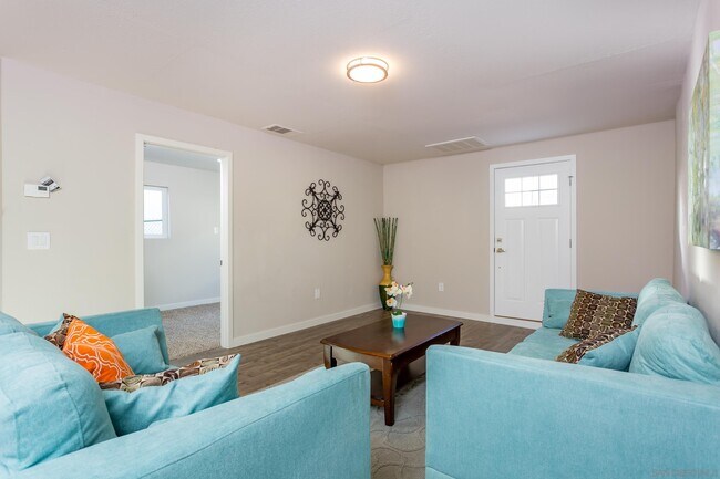 Foto del edificio - 3082 Island Ave